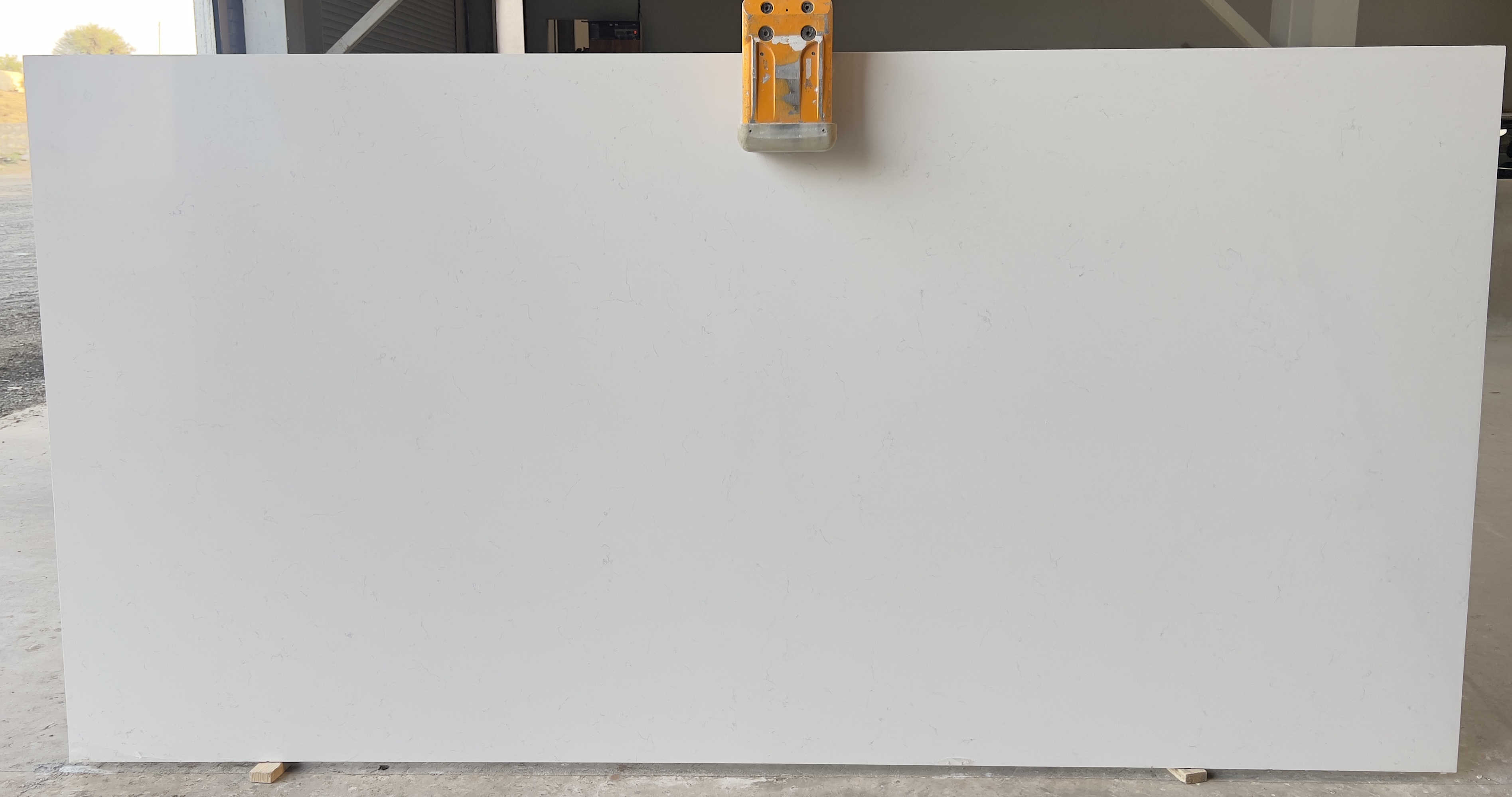 Carrara Royale